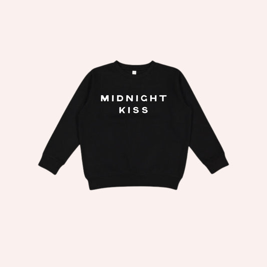 Midnight Kiss Sweatshirt in Black